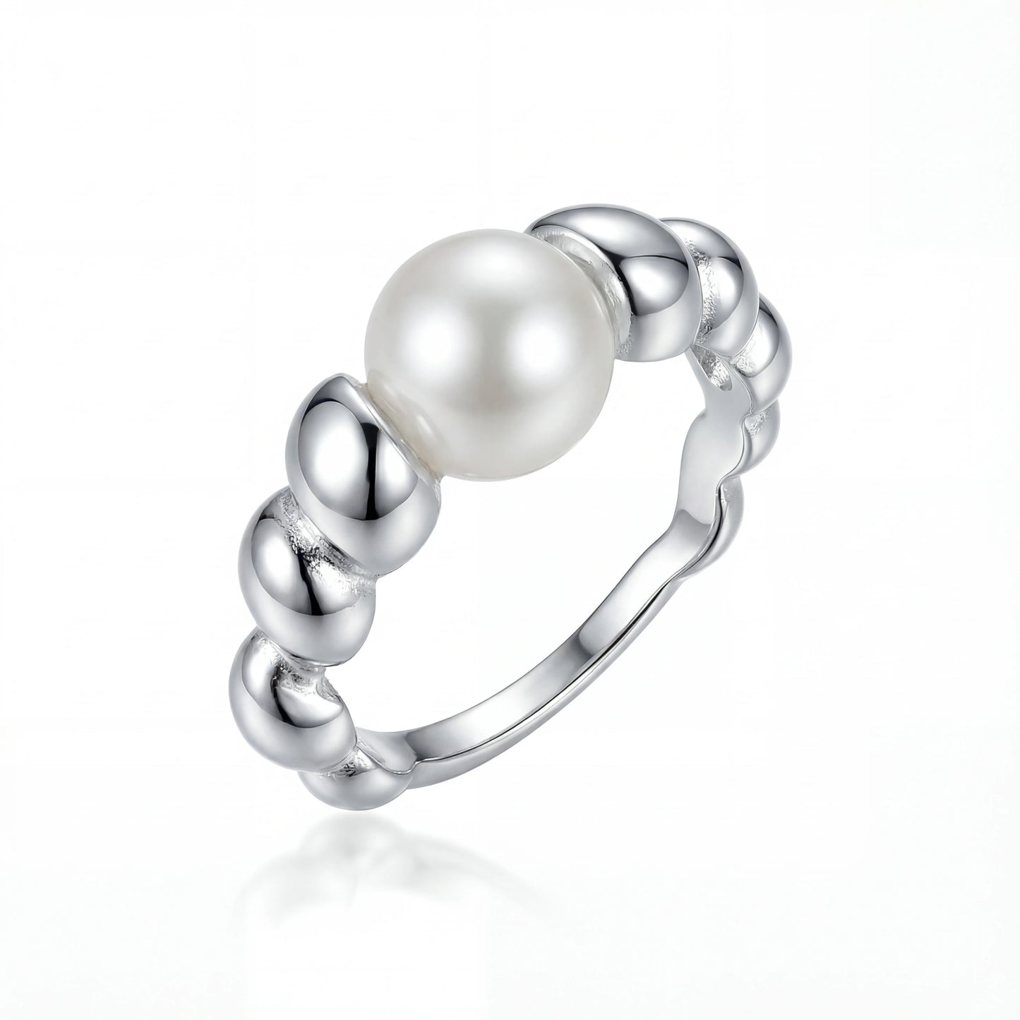 טבעת PEARL RING יוקרתית של Lidi מכסף, משובצת פנינה ייחודית, עשויה מפלדת אל-חלד איכותית ועמידה במים.