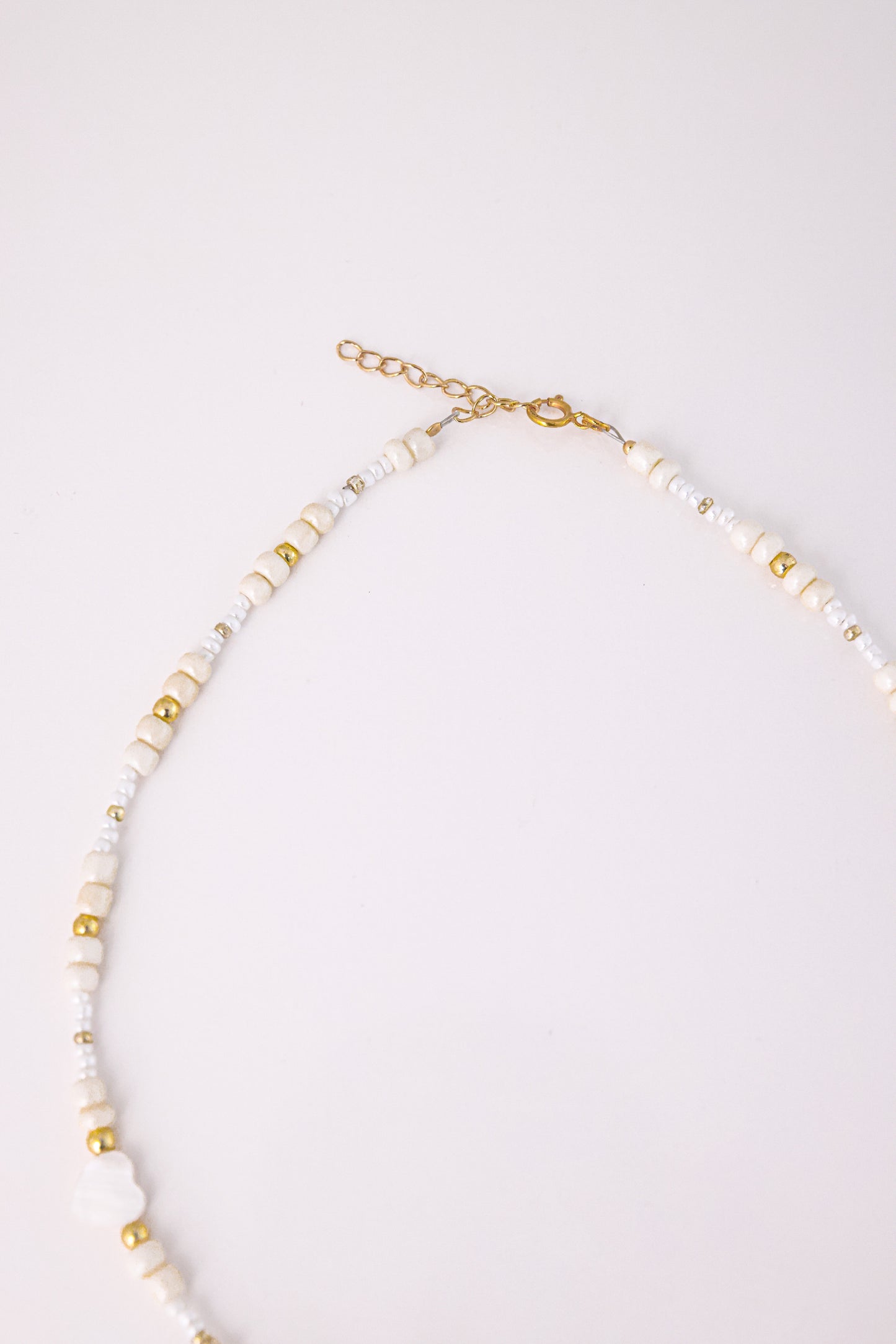 LIHI NECKLACE