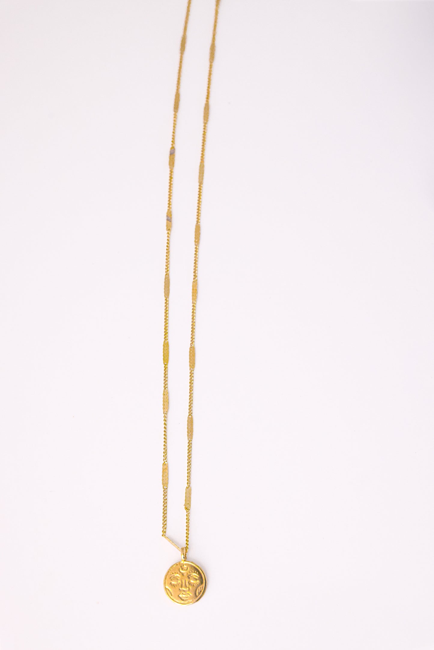 NOAM NECKLACE