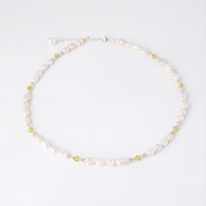 שרשרת ALAMOR YELLOW SILVER יוקרתית של Lidi: פניני מים מתוקים, חרוזי סברובסקי צהוב ובז' וכסף 925.