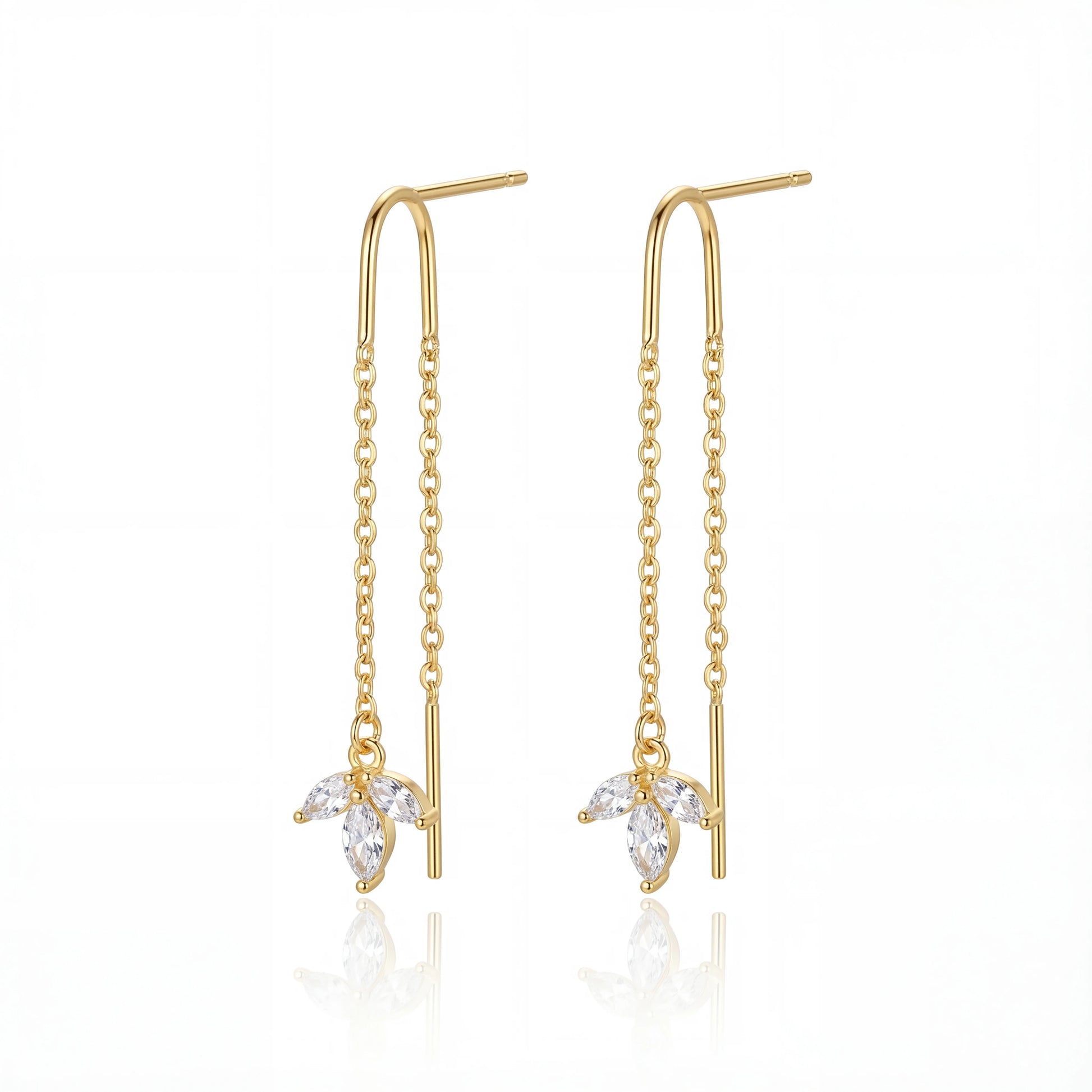 עגילי SARAI EARRINGS יוקרתיים מבית Lidi, בציפוי זהב 2 מיקרון עם תליון זרקון קלאסי נוצץ. עיצוב אלגנטי לכל אירוע.